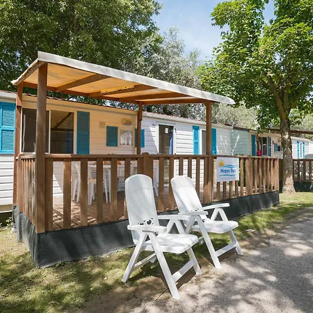 Happy Camp Mobile Homes In Cisano San Vito Μπαρντολίνο