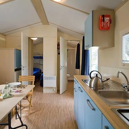 Κάμπινγκ Happy Camp Mobile Homes In Cisano San Vito Μπαρντολίνο