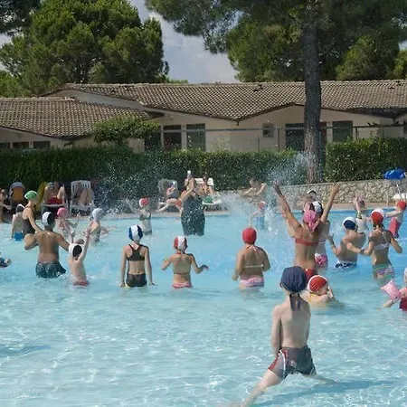 Happy Camp Mobile Homes In Cisano San Vito Κάμπινγκ Μπαρντολίνο