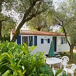 Camping Happy Camp Mobile Homes In Cisano San Vito Bardolino