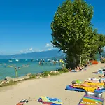 Camping Happy Camp Mobile Homes In Cisano San Vito Bardolino