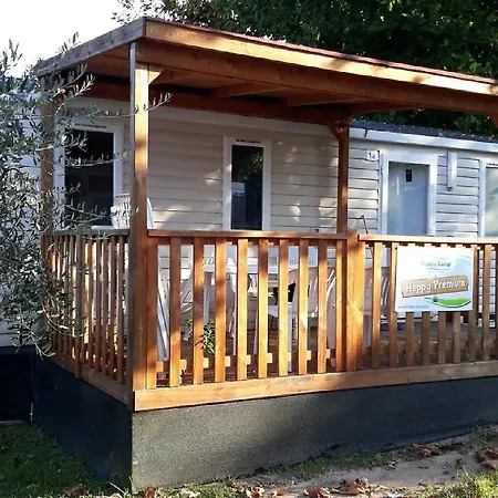 Parque de Campismo Happy Camp Mobile Homes In Cisano San Vito