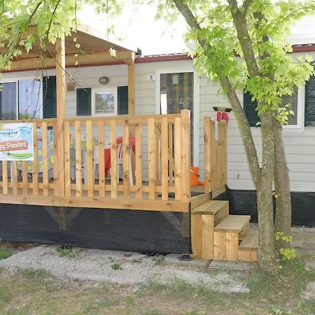 Happy Camp Mobile Homes In Cisano San Vito Parque de Campismo 4*