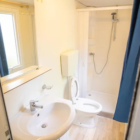 Happy Camp Mobile Homes In Cisano San Vito Parque de Campismo 4*