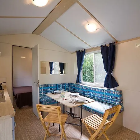 Happy Camp Mobile Homes In Cisano San Vito Parque de Campismo 4*