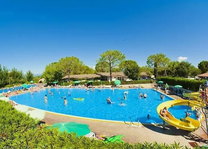 Campeggio Happy Camp Mobile Homes In Cisano San Vito Bardolino