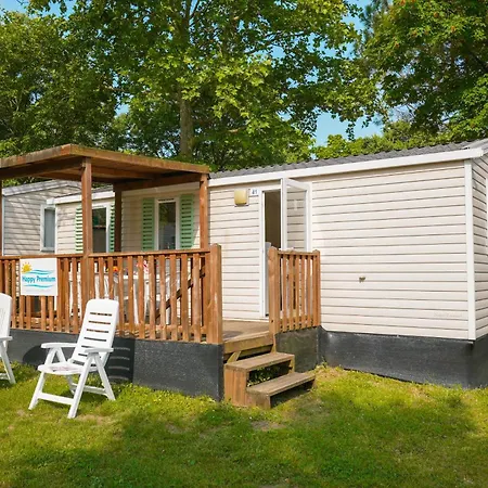 Happy Camp Mobile Homes In Cisano San Vito Camping 4*