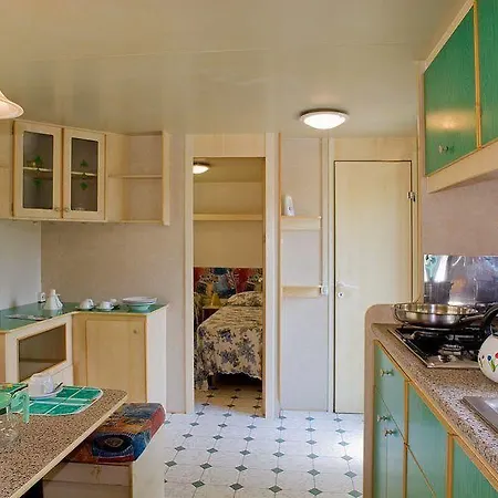 Kemping Happy Camp Mobile Homes In Cisano San Vito 4*