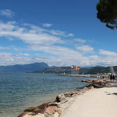 Happy Camp Mobile Homes In Cisano San Vito 4* バルドリーノ
