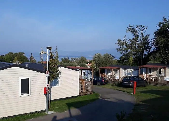 Camping Happy Camp Mobile Homes In Cisano San Vito
